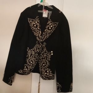 Yoanna. Barashi design black Blazer